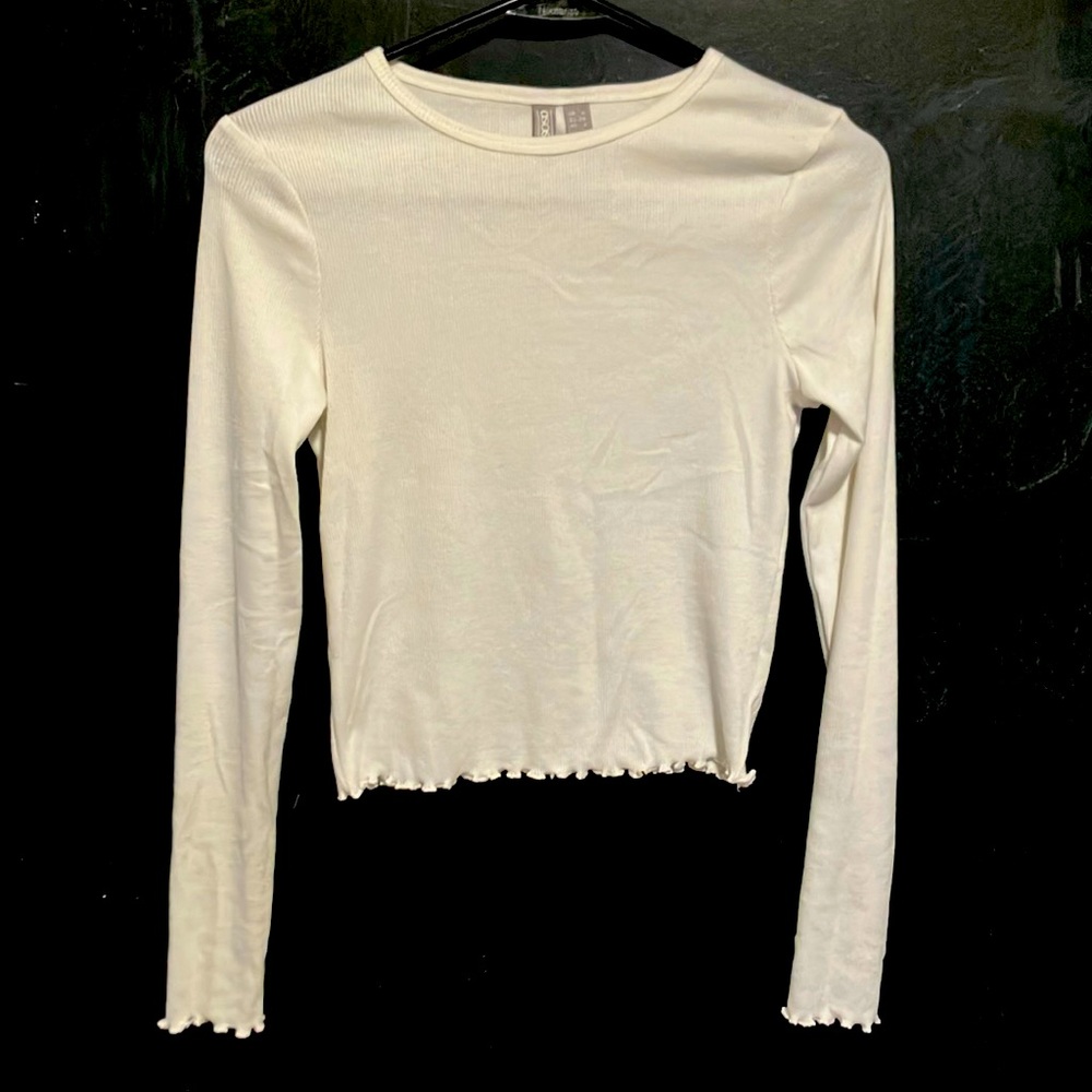 White Long Sleeved Shirt